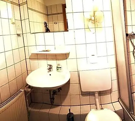 Hohenstein -radweg-messe-baldeneysee Panzió 3*