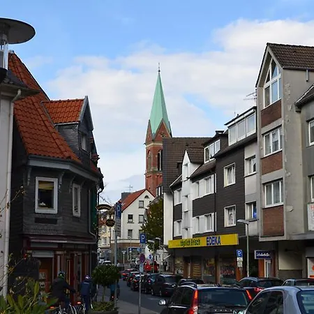 Hohenstein -radweg-messe-baldeneysee 住宿加早餐酒店 3*