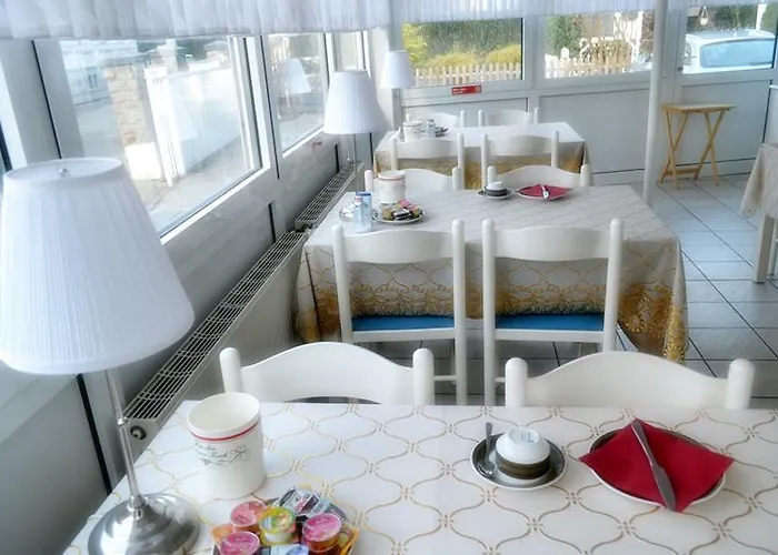 Hohenstein -radweg-messe-baldeneysee Couette-café